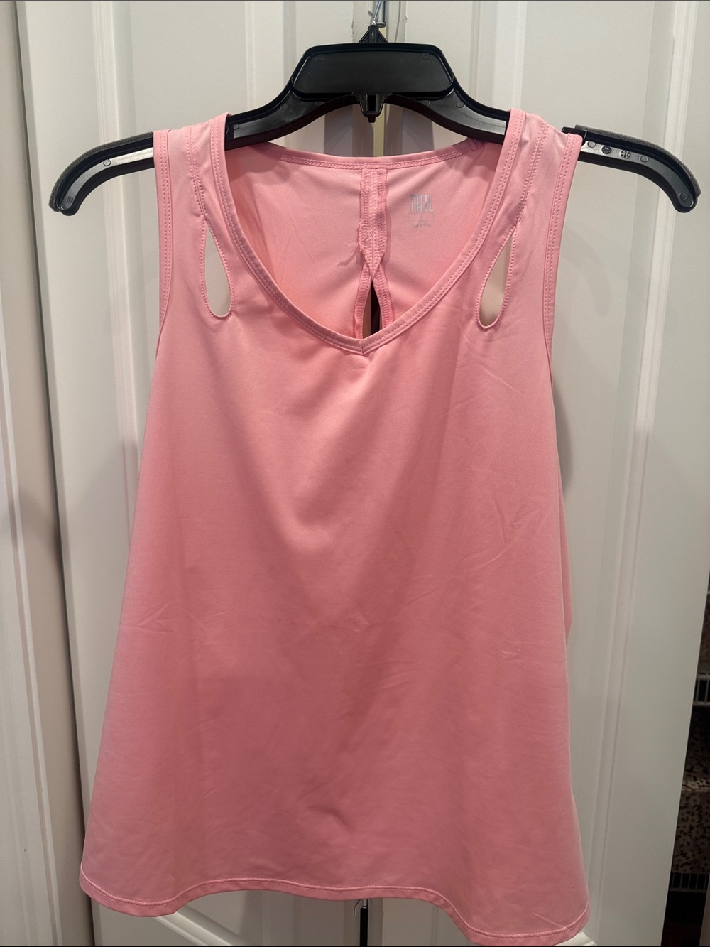 Tail Women's Pink Active Tank Top great for tennis players. Size L